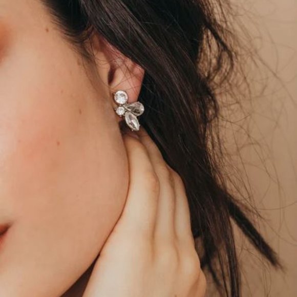 NWT / Olive & Piper / Leah Studs / Ox Gold ♥️ - Picture 5 of 6